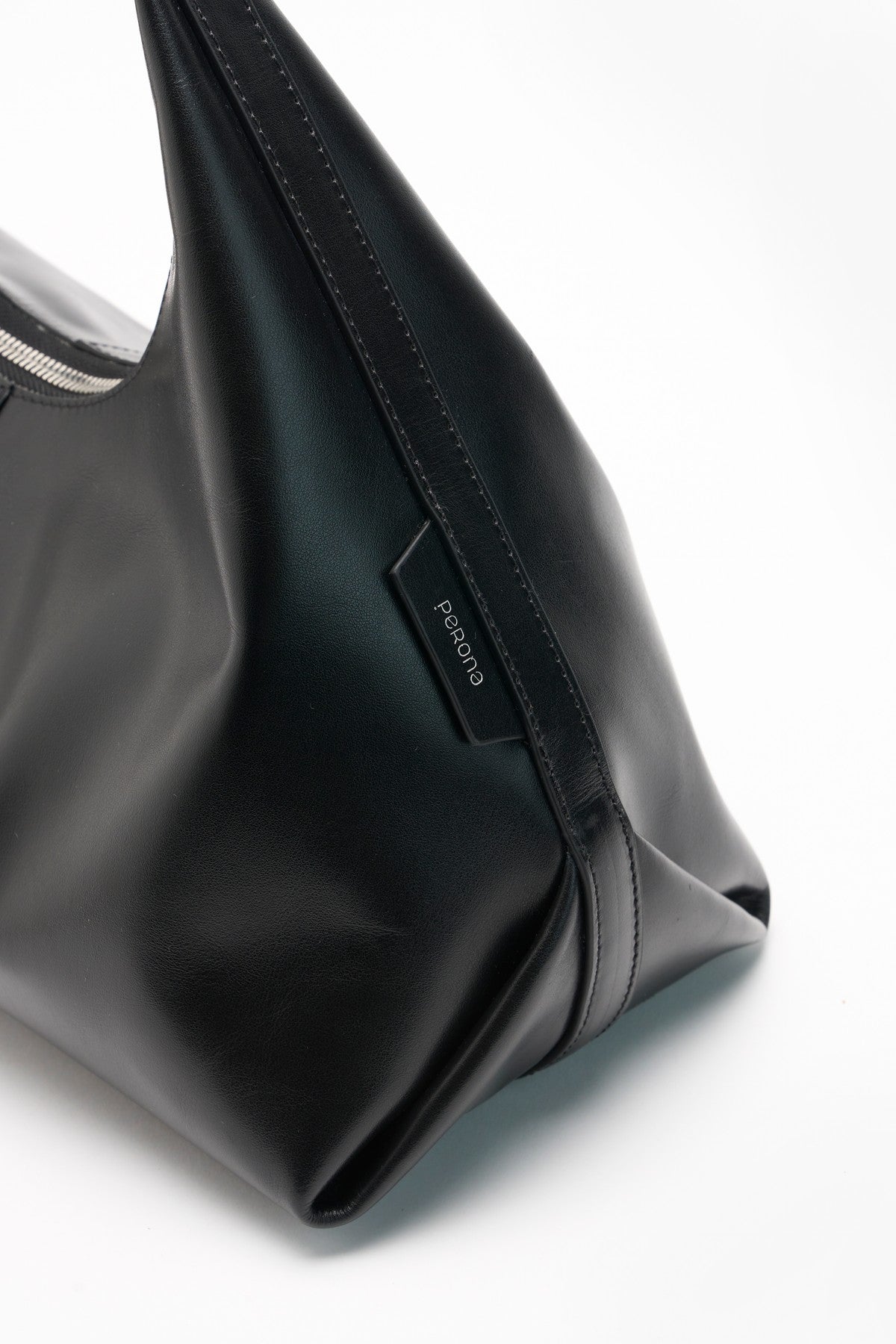【PORTERNA】Peron Day Tote Bag Black Diana Tote Bag