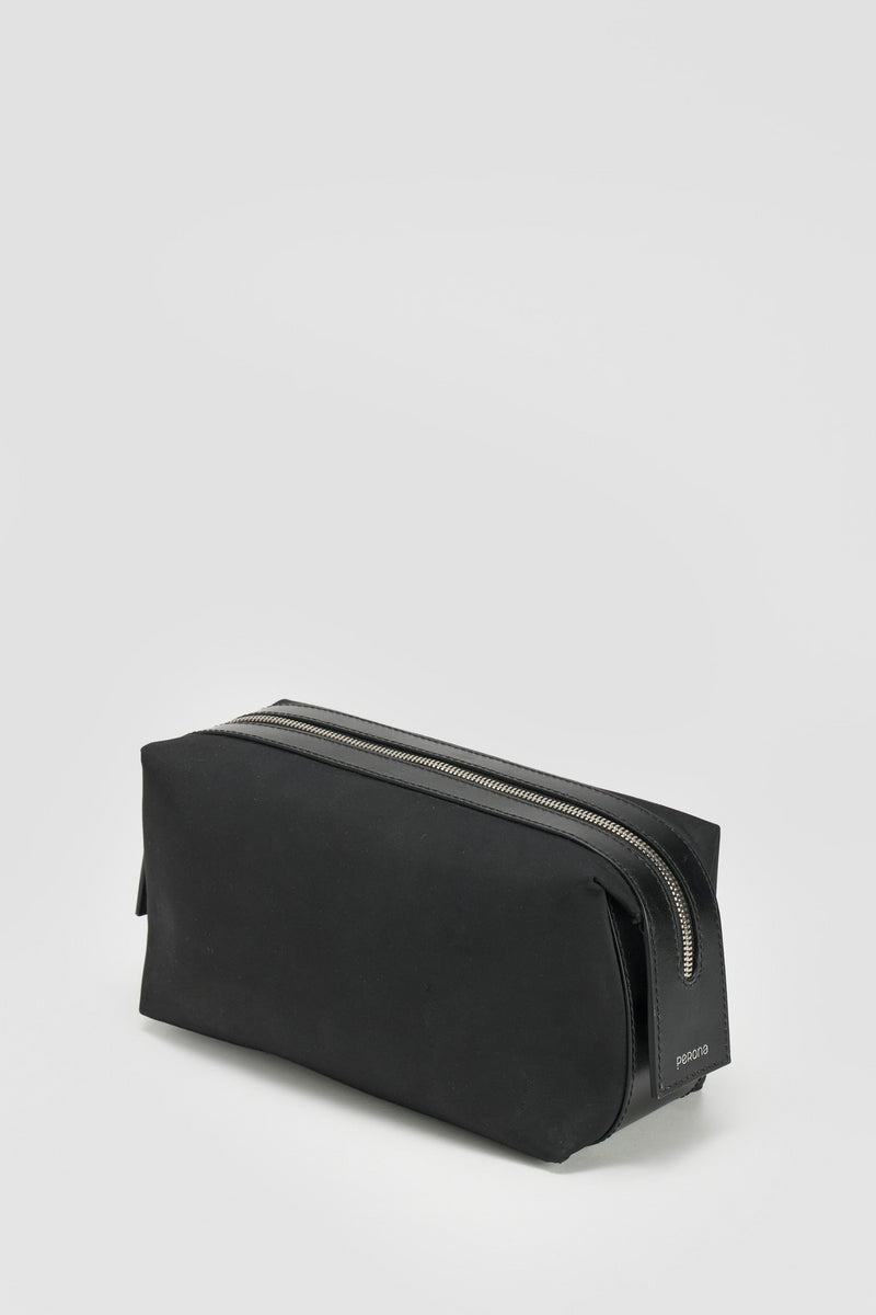 Black Elian Wash Bag