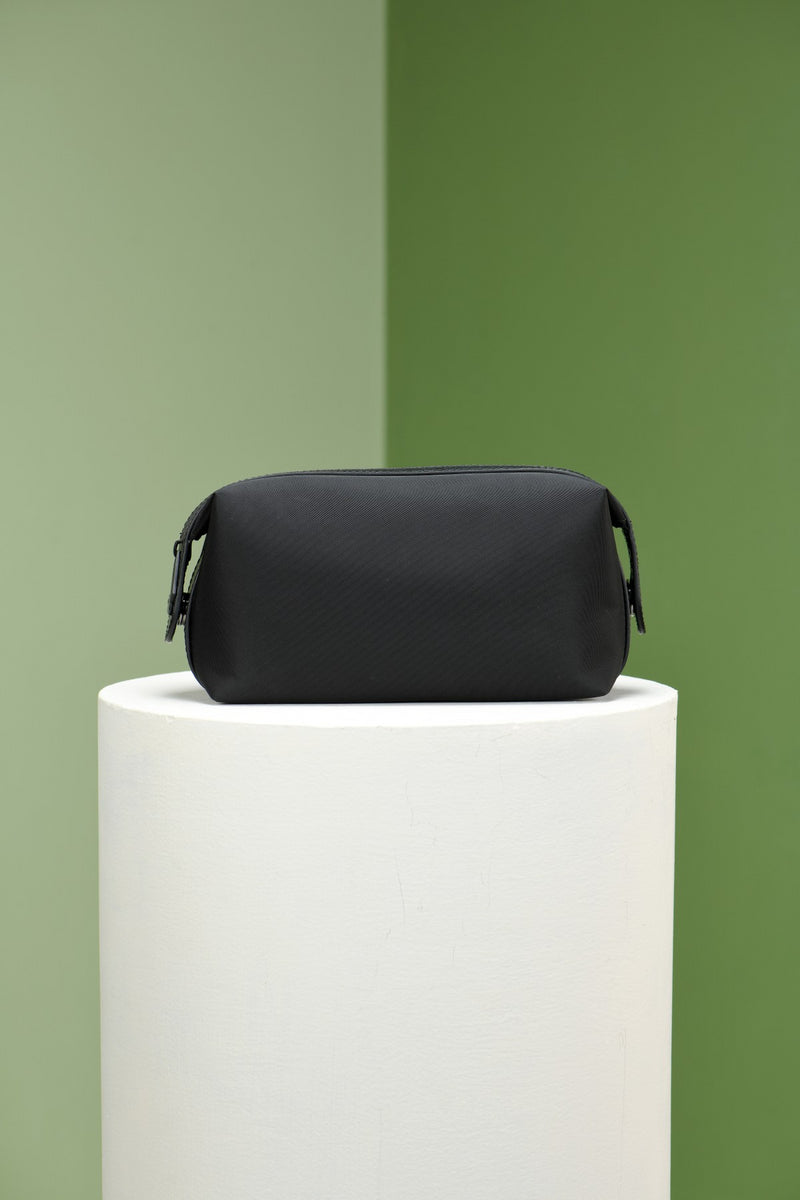 Black Timothy Washbag