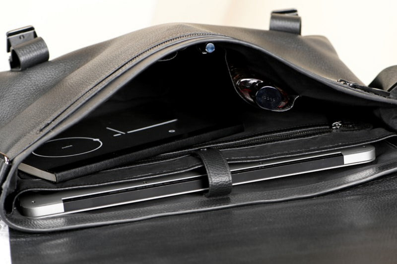 Black Yuuma Briefcase