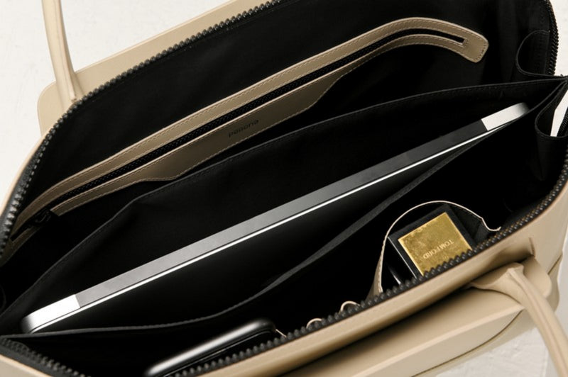 String Tan Nova Breifcase