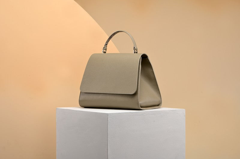 String Tan Sofia Day Bag
