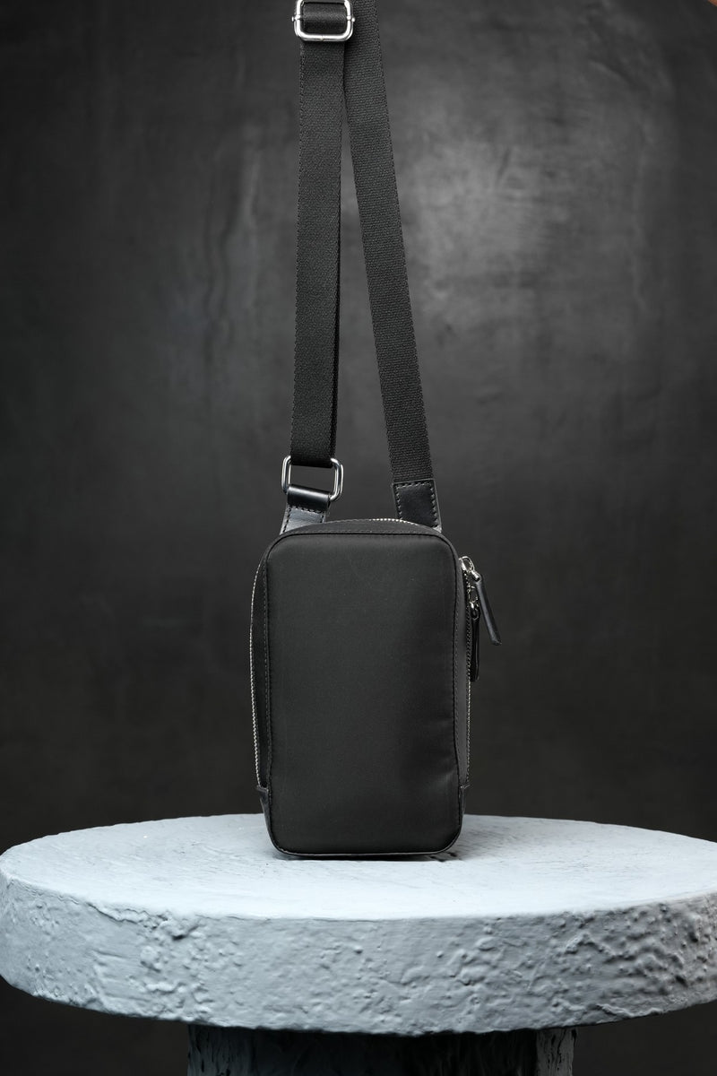 Black Shane Messenger Bag