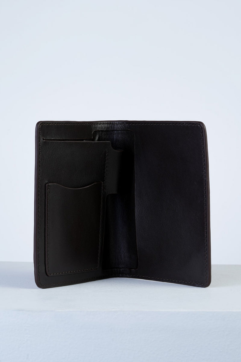 Brown Hinata Passport Holder