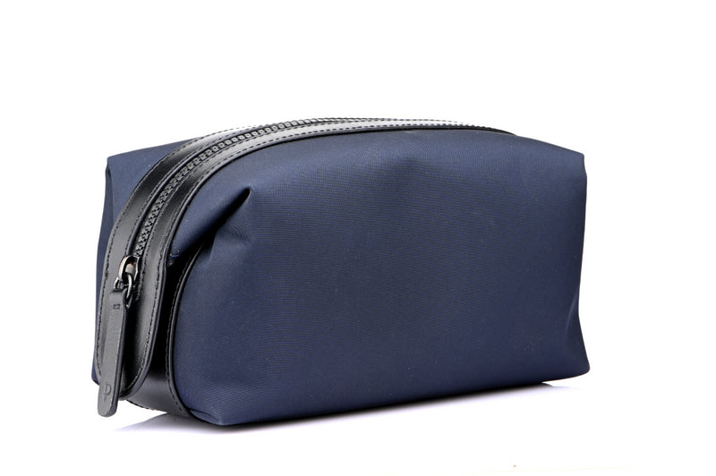 Navy Timothy Wash Bag