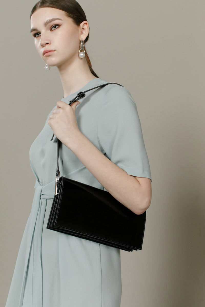 Black Mariana Cross Body