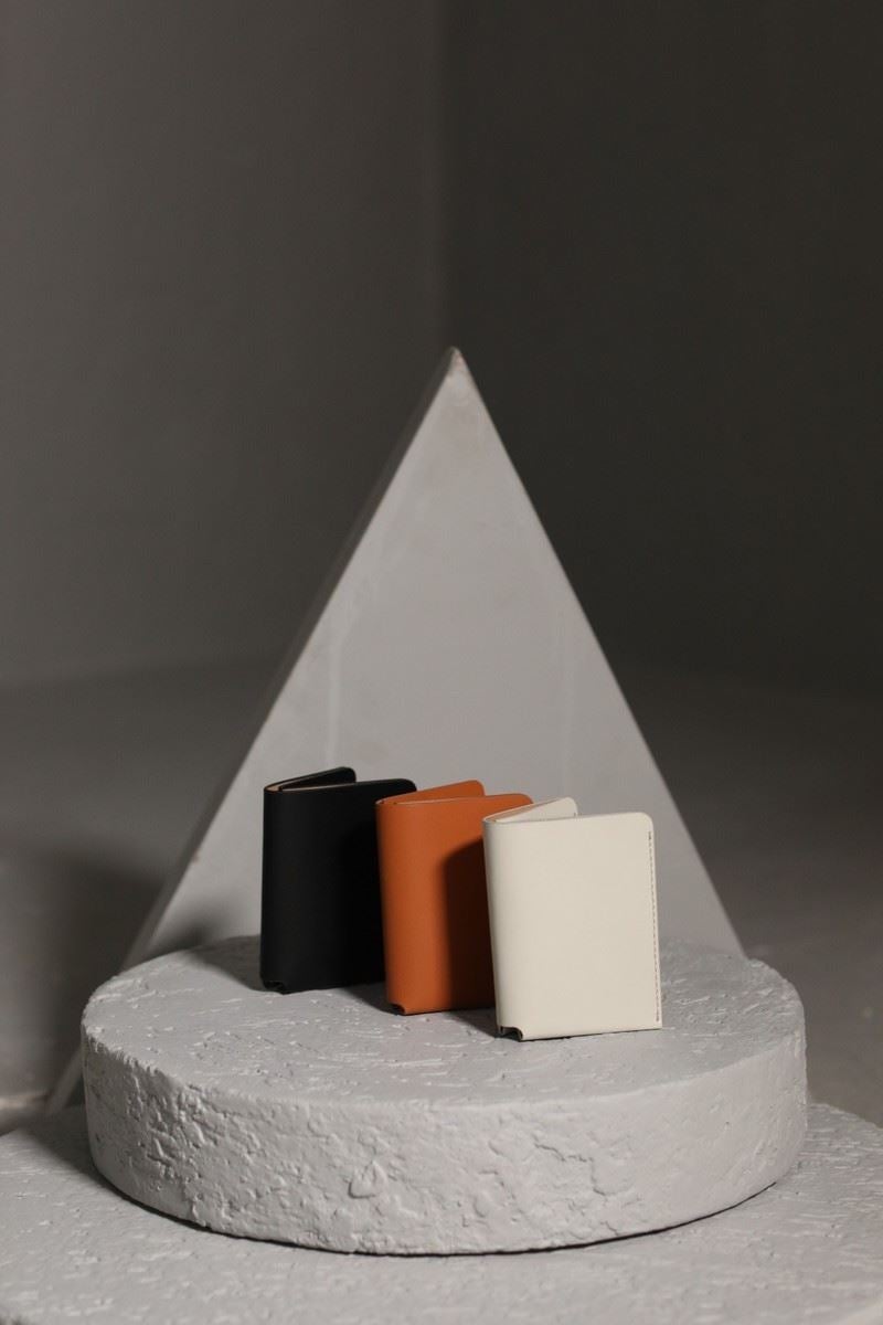 Tan Owen Card Holder