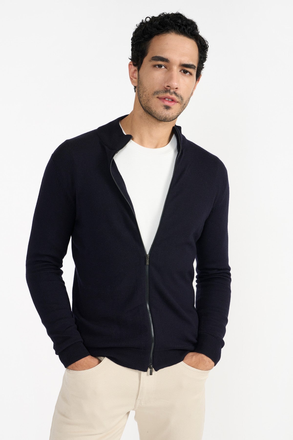 CONNER DARK NAVY MEN'S SWEATER